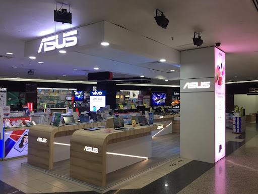 ASUS Store (by P.C Image @ Bouvelard, Miri) ASUS Store (by P.C Image @ Bouvelard, Miri)